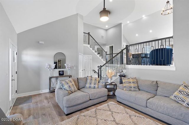 1632 Lou Martin Drive, Pittsburg, KS 66762