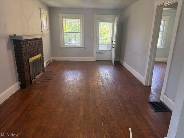 231 Marmion Avenue, Youngstown, OH 44507