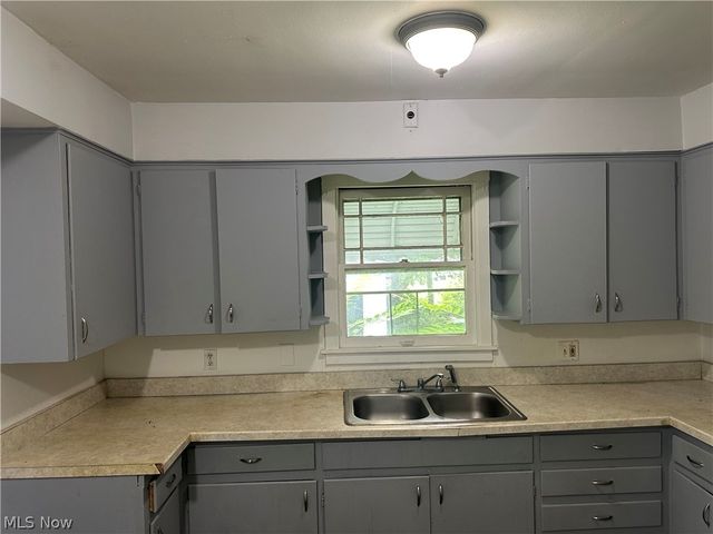 231 Marmion Avenue, Youngstown, OH 44507
