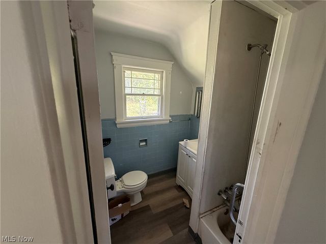 231 Marmion Avenue, Youngstown, OH 44507