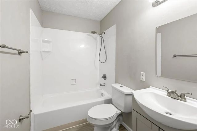 9408 Big Ben Circle, Indianapolis, IN 46235