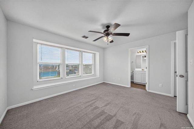 2916 BRAND IRON DR, San Marcos, TX 78666