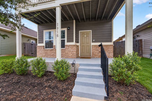 2916 BRAND IRON DR, San Marcos, TX 78666