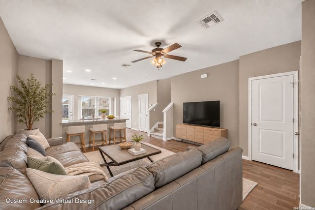 2916 BRAND IRON DR, San Marcos, TX 78666