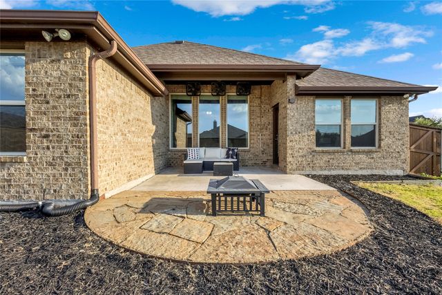 515 Barnstorm Drive, Celina, TX 75009