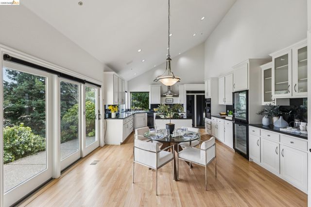 78 Scenic Dr, Orinda, CA 94563
