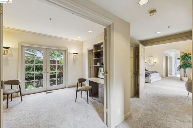 78 Scenic Dr, Orinda, CA 94563