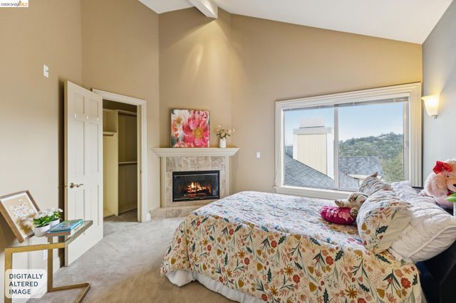 78 Scenic Dr, Orinda, CA 94563