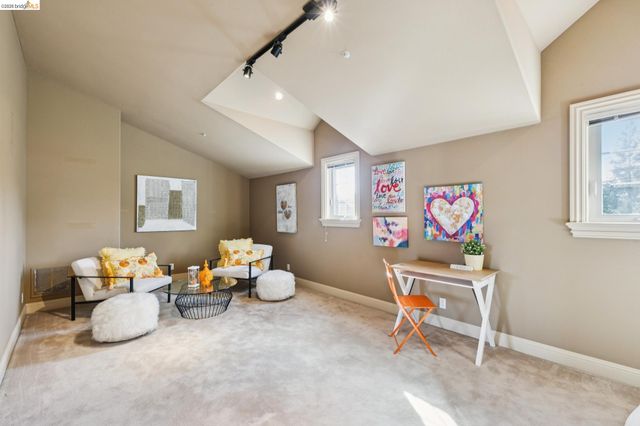 78 Scenic Dr, Orinda, CA 94563