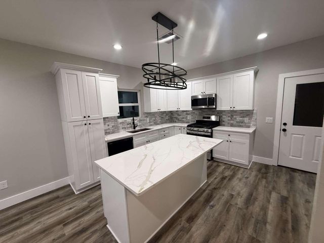 1620 Sam Wilson Street, Houston, TX 77020