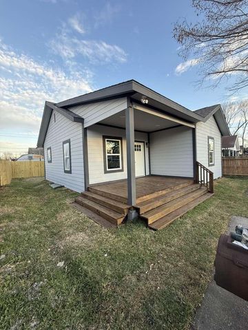 1620 Sam Wilson Street, Houston, TX 77020