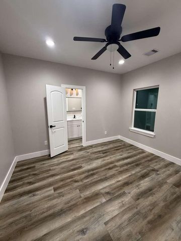 1620 Sam Wilson Street, Houston, TX 77020