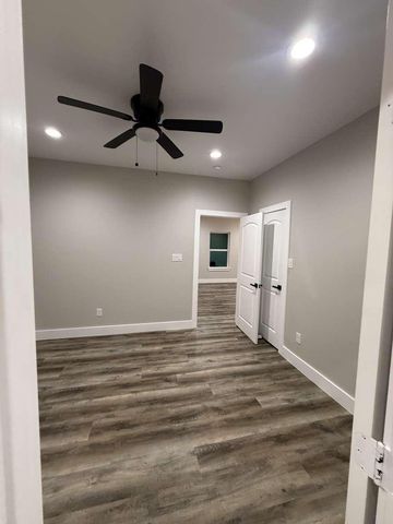 1620 Sam Wilson Street, Houston, TX 77020