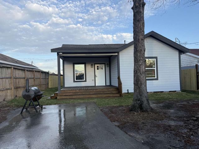 1620 Sam Wilson Street, Houston, TX 77020