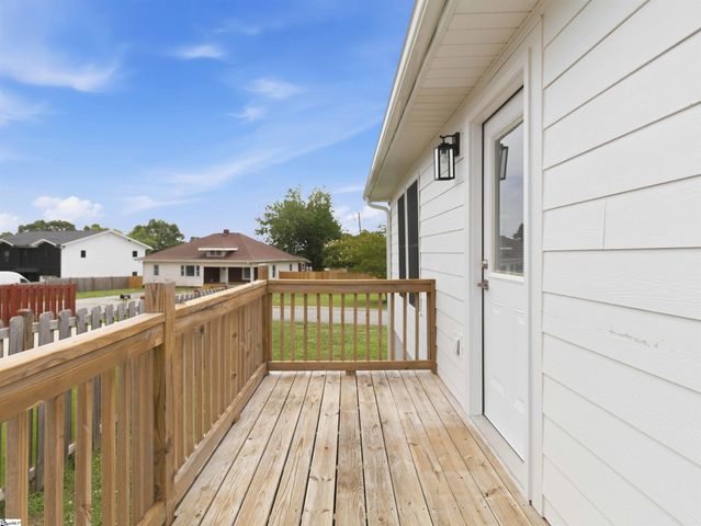 101 Elmer Street, Greer, SC 29651
