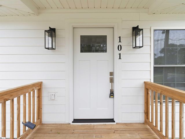 101 Elmer Street, Greer, SC 29651