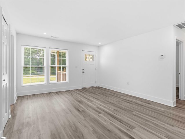 101 Elmer Street, Greer, SC 29651