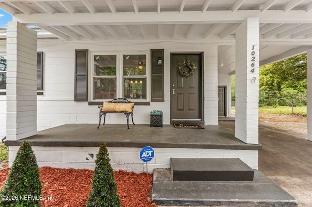 10264 SWARTHMORE Drive, Jacksonville, FL 32218