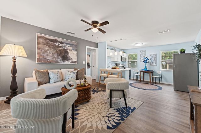 10264 SWARTHMORE Drive, Jacksonville, FL 32218