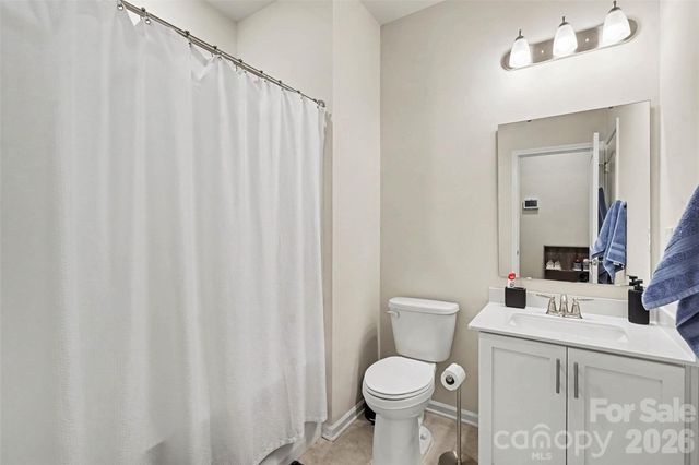 10024 Hemingway Place, Charlotte, NC 28227