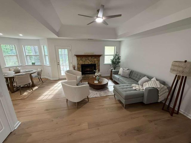 35 Lindsey Lane, Sharpsburg, GA 30277