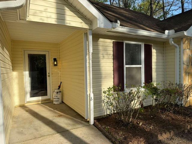 35 Lindsey Lane, Sharpsburg, GA 30277