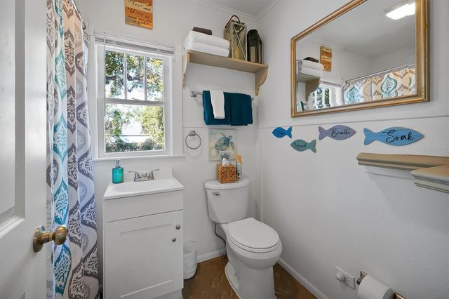 220 AVOCADO AVENUE, Sanford, FL 32771