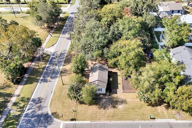 220 AVOCADO AVENUE, Sanford, FL 32771