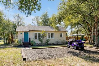 220 AVOCADO AVENUE, Sanford, FL 32771