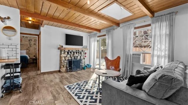 573 Spruce, Sugarloaf, CA 92386