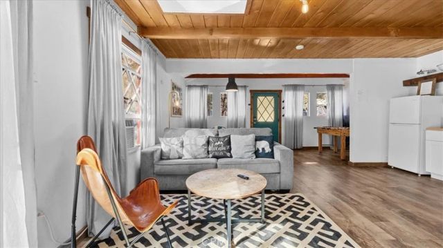 573 Spruce, Sugarloaf, CA 92386