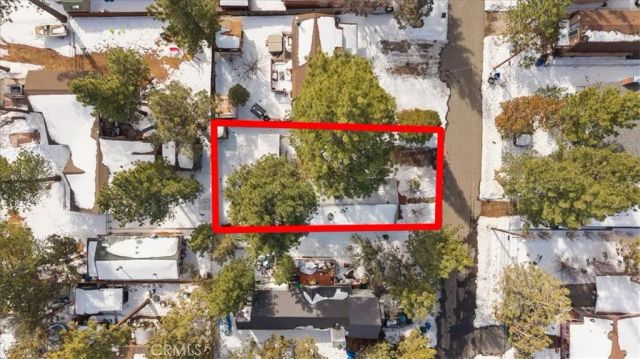 573 Spruce, Sugarloaf, CA 92386