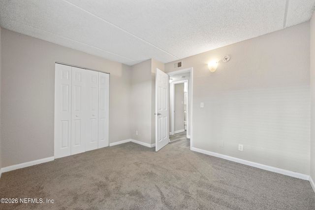 2943 SPRING PARK Road, Jacksonville, FL 32207