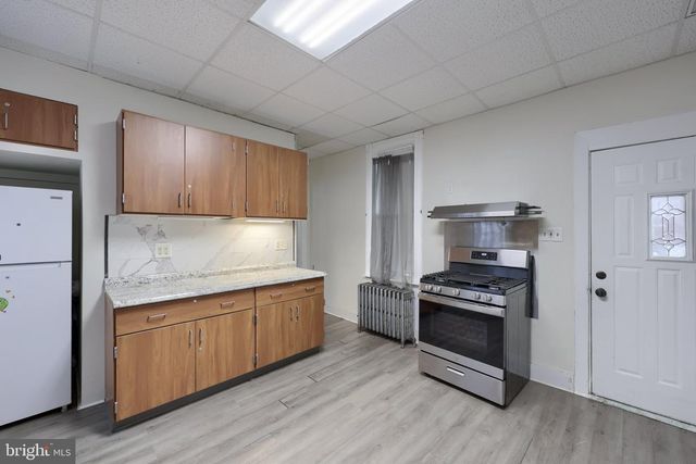 916 WALNUT ST, Lebanon, PA 17042