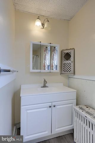 916 WALNUT ST, Lebanon, PA 17042