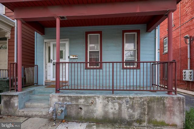 916 WALNUT ST, Lebanon, PA 17042