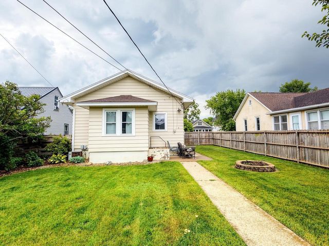 761 24th STREET N, La Crosse, WI 54601