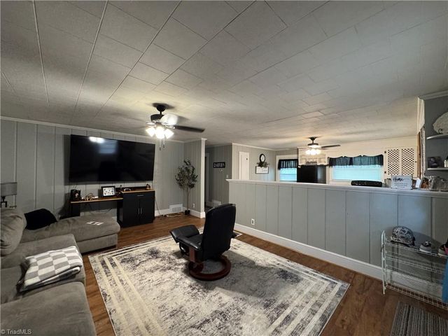 231 Becks Church Road, Lexington, NC 27292