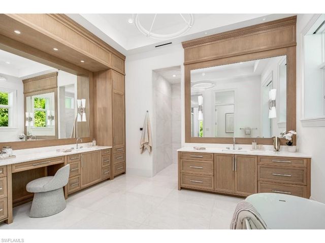 725 Pectin RD, Naples, FL 34102