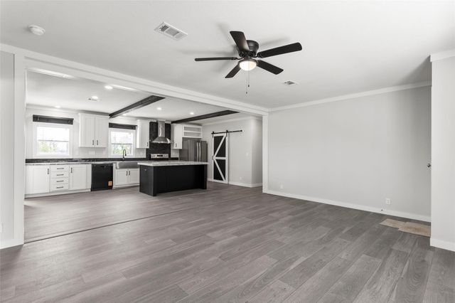 28789 FM 963, Briggs, TX 78608