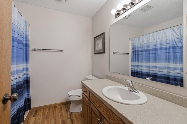 4749 44th Street S, Fargo, ND 58104