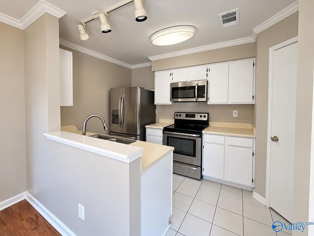 101 Westscott Drive A, Madison, AL 35758