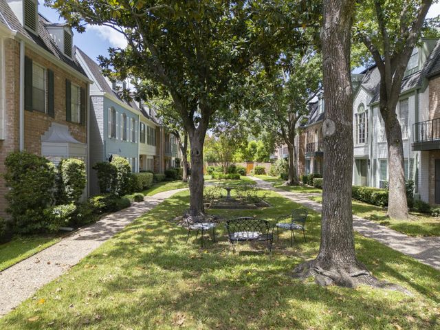 429 N Post Oak Lane 429, Houston, TX 77024