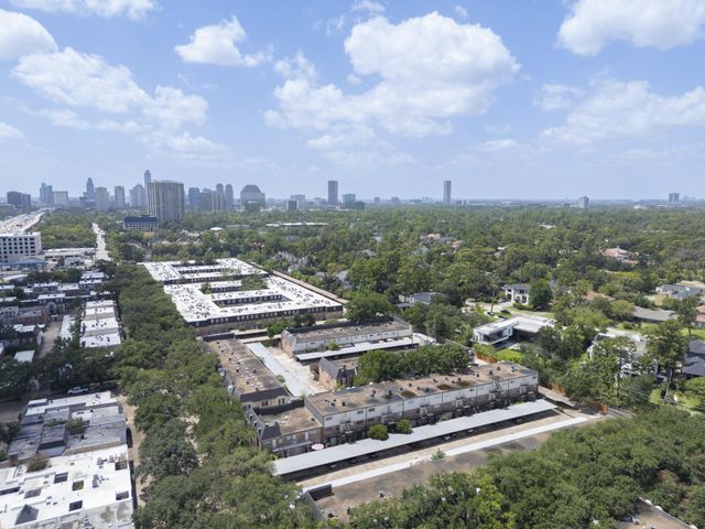 429 N Post Oak Lane 429, Houston, TX 77024