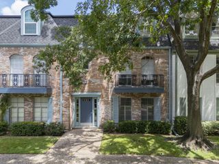 429 N Post Oak Lane 429, Houston, TX 77024