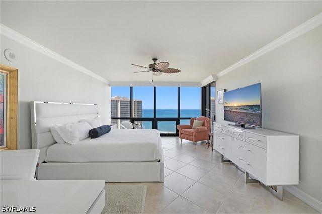 4751 Gulf Shore BLVD N PH7, Naples, FL 34103