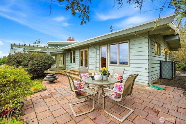 18757 Ridgefield Road NW, Shoreline, WA 98177