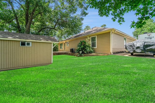 14603 Spring Mountain Drive, Tomball, TX 77377