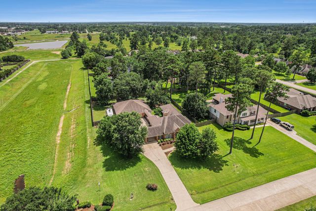 14603 Spring Mountain Drive, Tomball, TX 77377