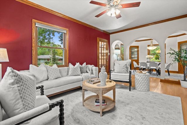 2380 N 115th STREET, Wauwatosa, WI 53226